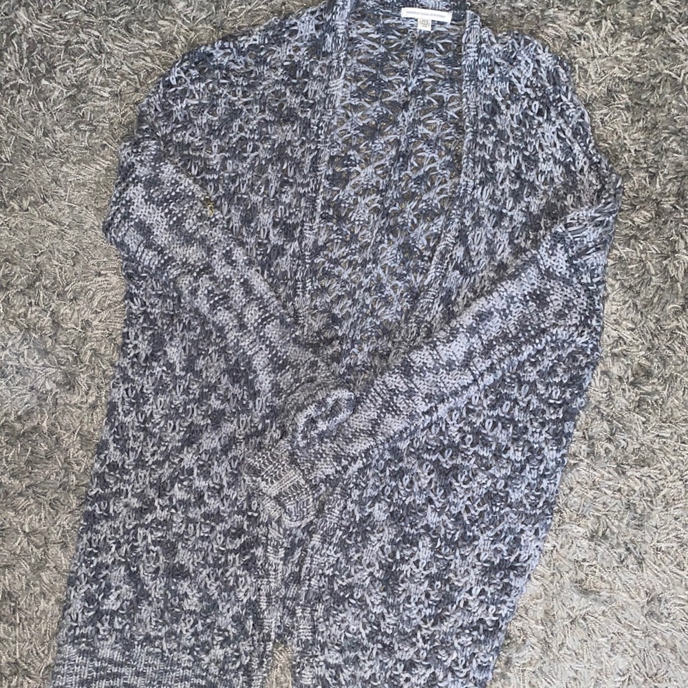 American Eagle navy knit cardigan!
